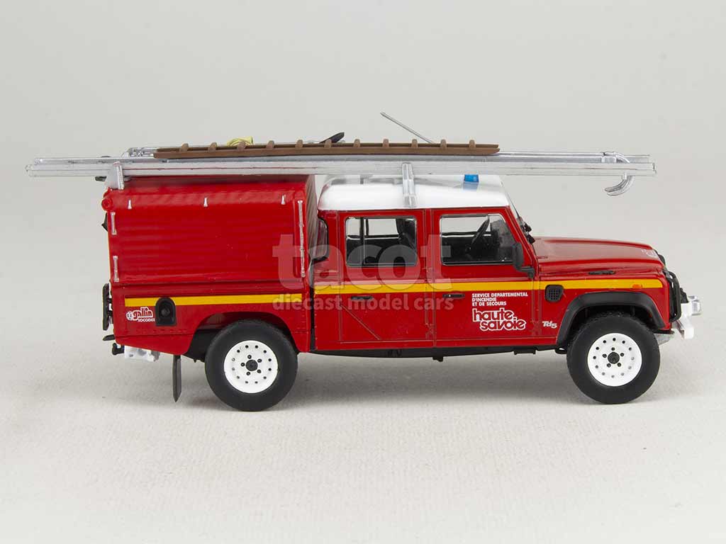 103442 Land Rover Defender Pompiers VTUHR 2000